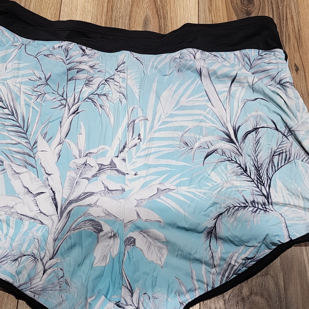 Free W/ Bundle Lane Bryant/ Cacique Swim Shorts With Pocketa, Size 20 - Picture 2 of 3